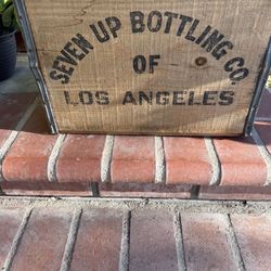 Vintage - 7-Up Wood Crate