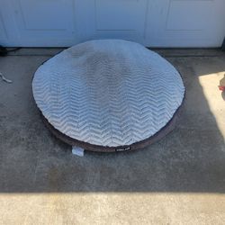 Large Dog Bed with washable cover!