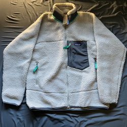 Patagonia Men’s Small Classic Retro Fleece Jacket Natural