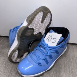 Jordan 11 Pantone