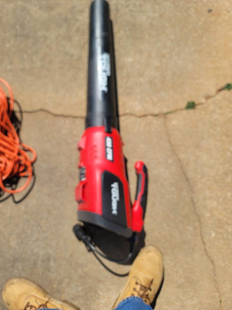 blower and trimmer