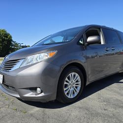 2014 Toyota Sienna