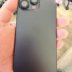 iPhone 16 Pro Max  256 UNLOCKED FOR TRADE