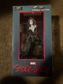 Spider Gwen Statue 