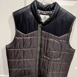 Adidas Vest (XL)