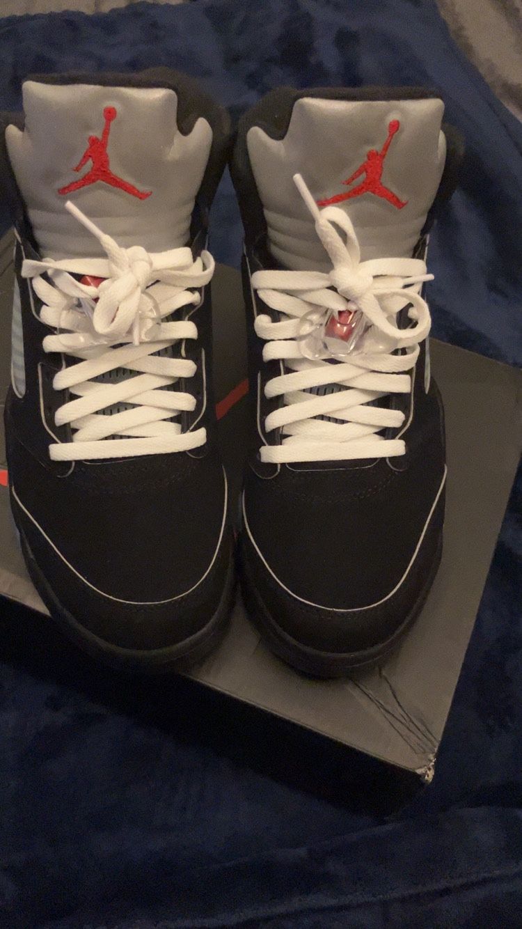 Jordan 5 Black Metallic