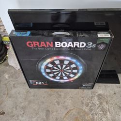 Gran Board Dart Board Brand New