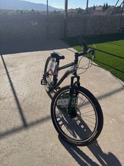 Schwinn 26” Mountain Bike – Never Been Used