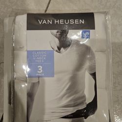 Van Heusen men's 3 pr pack white under V neck cotton T shirts L