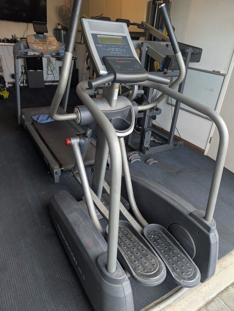 Elliptical Machine No Plug Needed