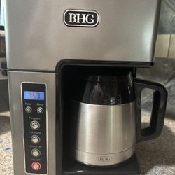 Coffee Maker- Fresh Ground Coffee