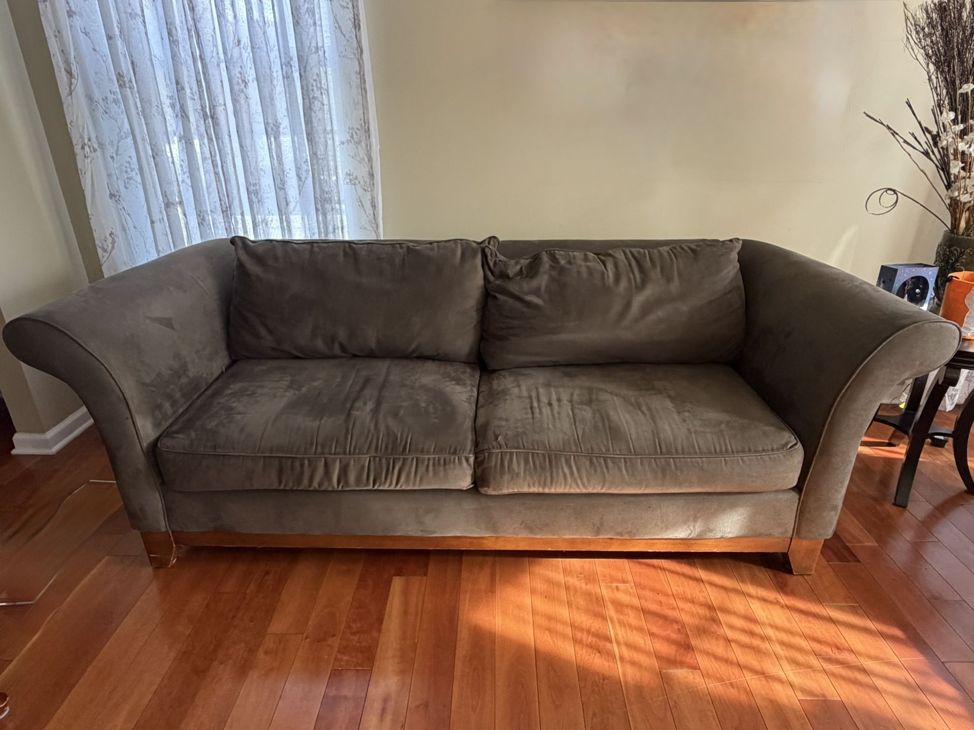 Bauhaus Sofa and Loveseat