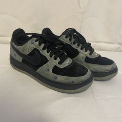 RARE VINTAGE  2006 Nike Air Force 1 Low "Peacock" Sneakers 