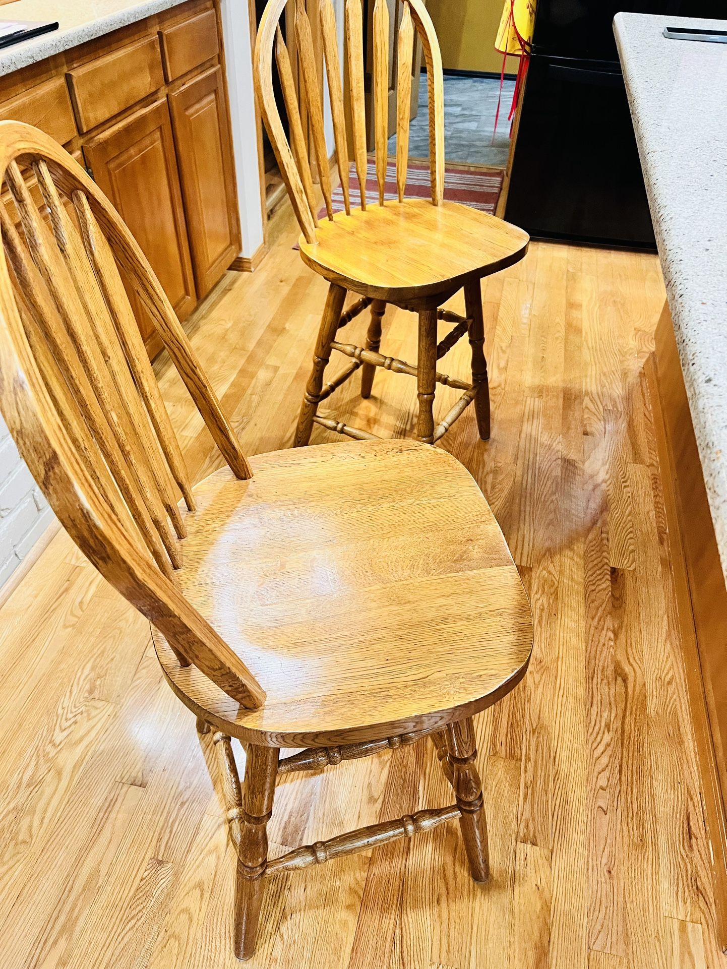 2 Bar Stools