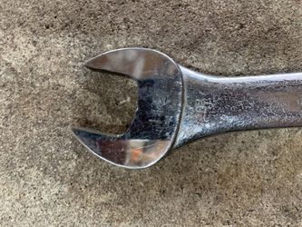 1 1/2 Inch SK Combo Wrench