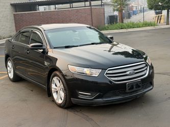 2016 Ford Taurus