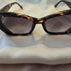 Brown new sunglasses