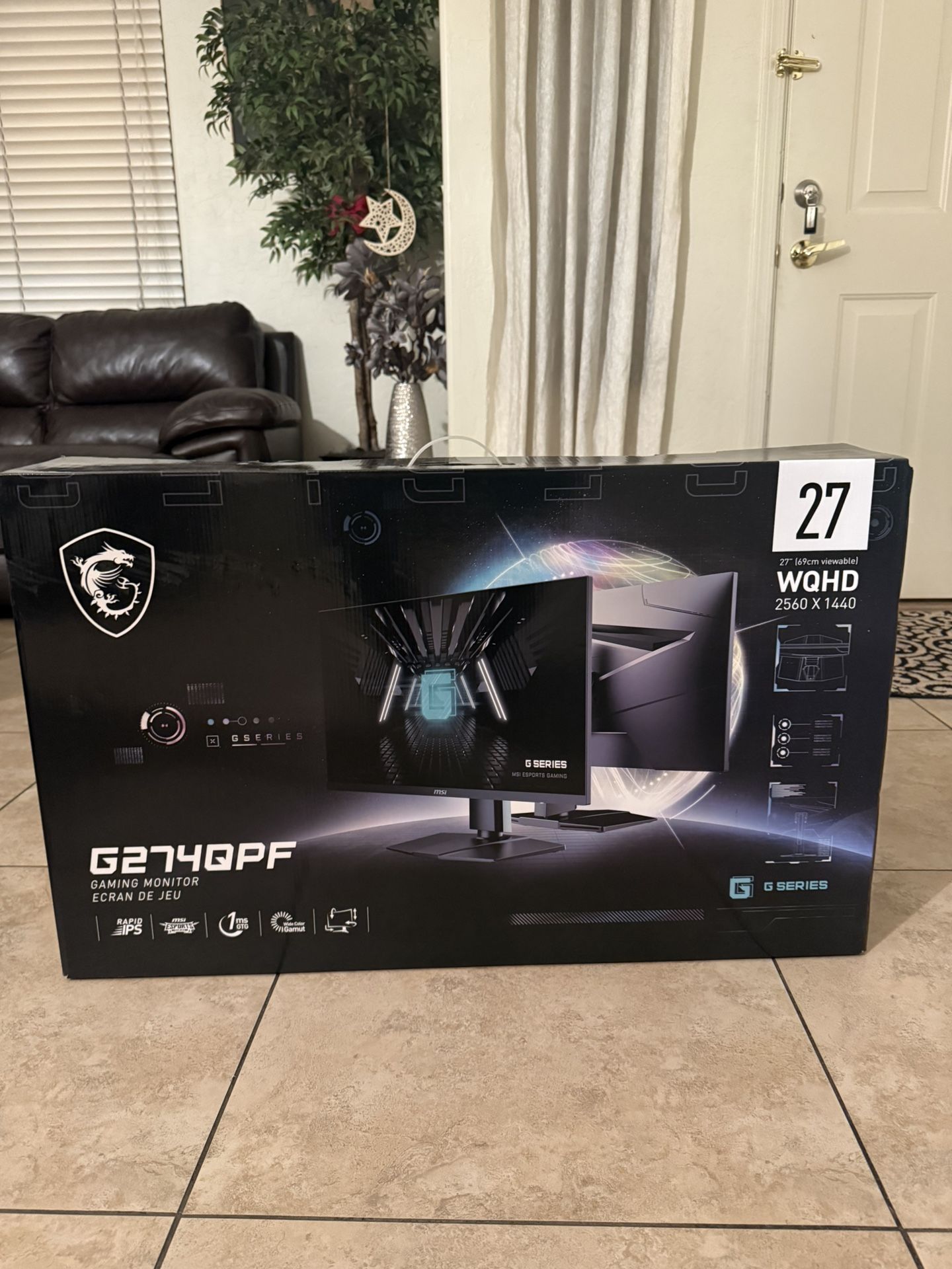 MSI gaming monitor 27” ( used once )