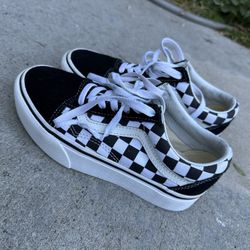Vans platform Checkered Woman’s Size 5