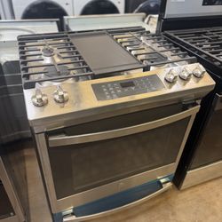 GE 30” gas range