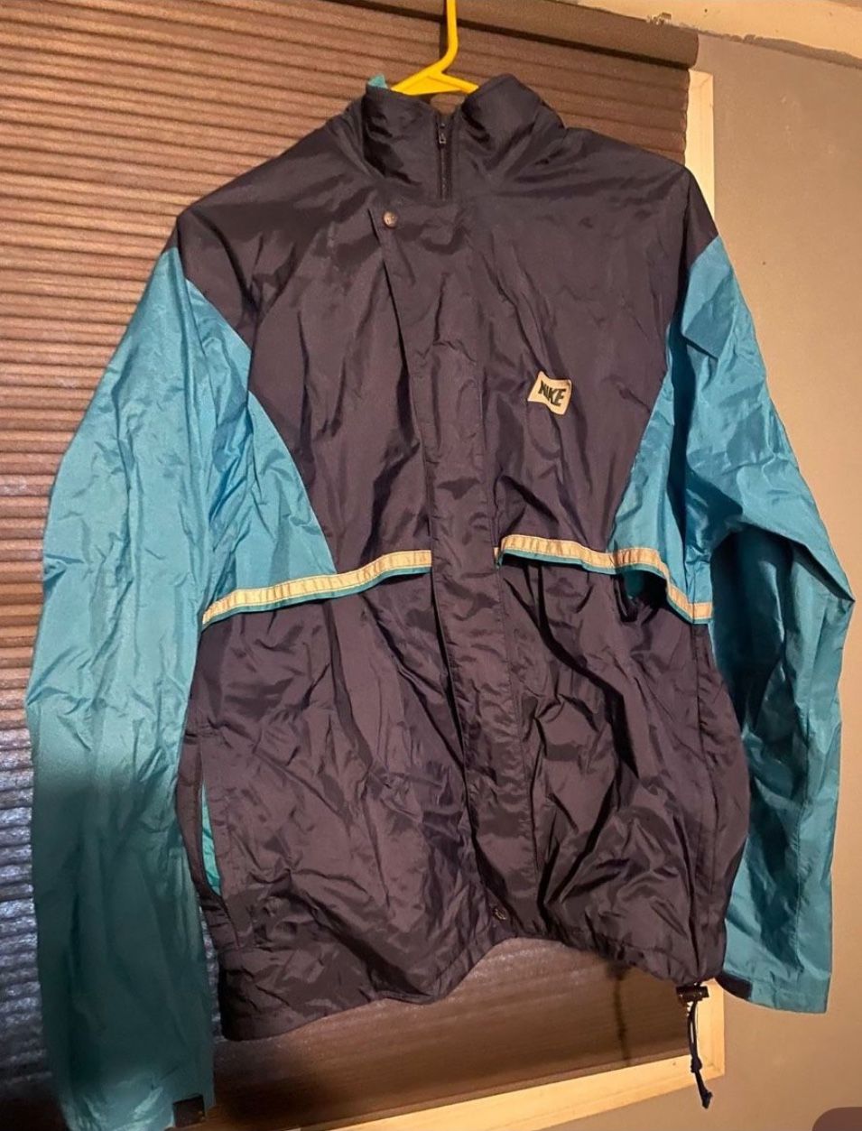 Men’s Nike Windbreaker Size L