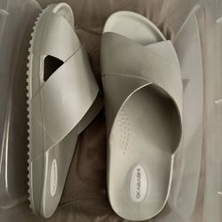 White Slippers - Size 8