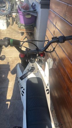 60v strike shadow