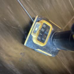 Dewalt 1/2” Impact Gun