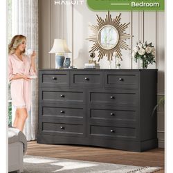 Black Dresser for Bedroom with 9 Drawers, 51.2" Large Drawer Dresser with Charging Station,
