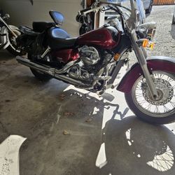 2005 Honda Shadow