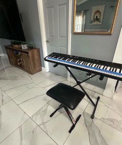 $125 FIRM !! Used Williams ALLEGRO III 88 KEY Digital Piano with stand & Bench seat ! Adapter included