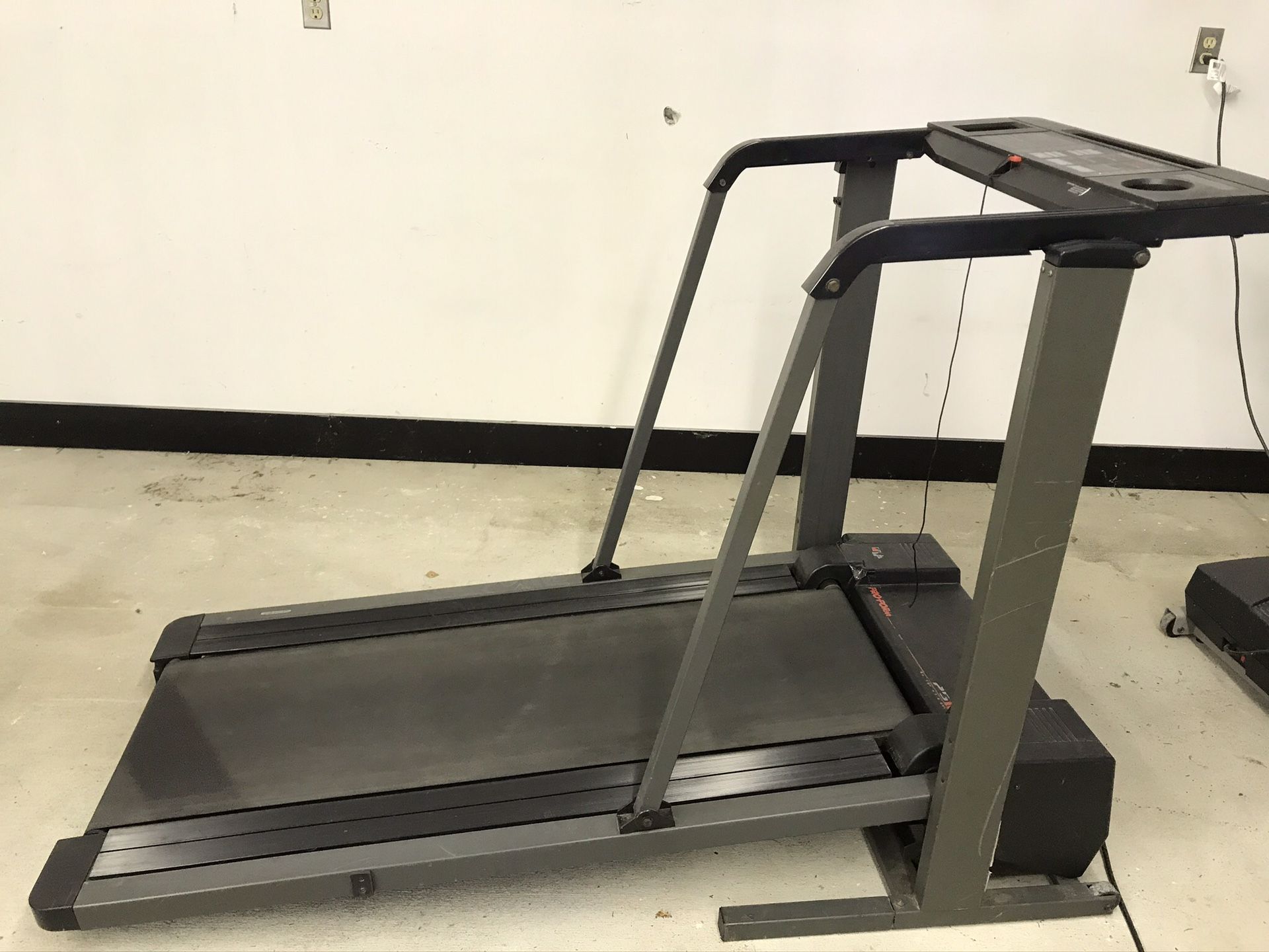PENDING Older model ProForm elliptical- works great, inclines, folds, can deliver