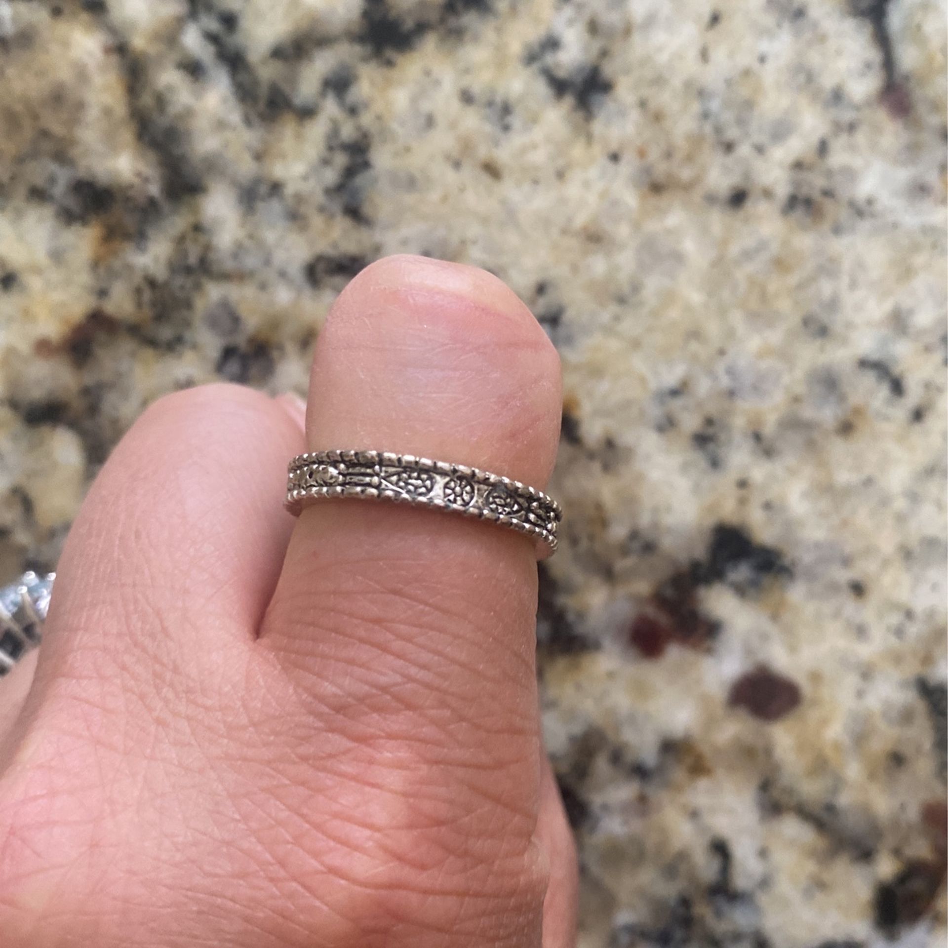 Ring (size Unknown )