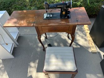 Singer sewing machine