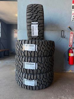 35x12.50R20 royal black