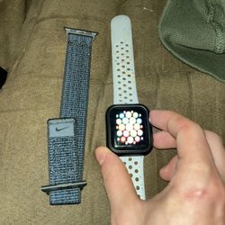 Apple Watch Series 2