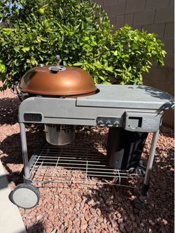 Weber Performer Deluxe