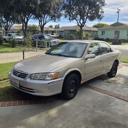 2000 Toyota Camry