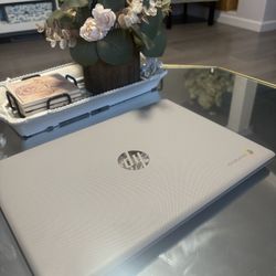 14” Chromebook Laptop