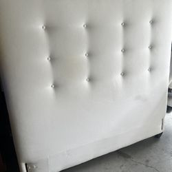 Bed Headboard/Frame