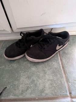 Kids Nike shoes