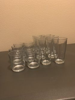 12 glass cups set - perfect condition- moving today