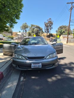 2000 Lexus Es300