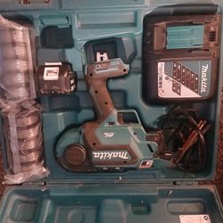 Makita Rebar Tying Tool Kit