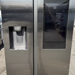 Samsung Refrigerator HUB Model 2020 $650 3-Month Warranty and Delivery