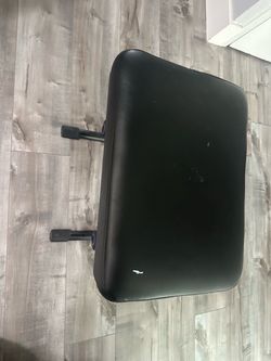 Piano chair