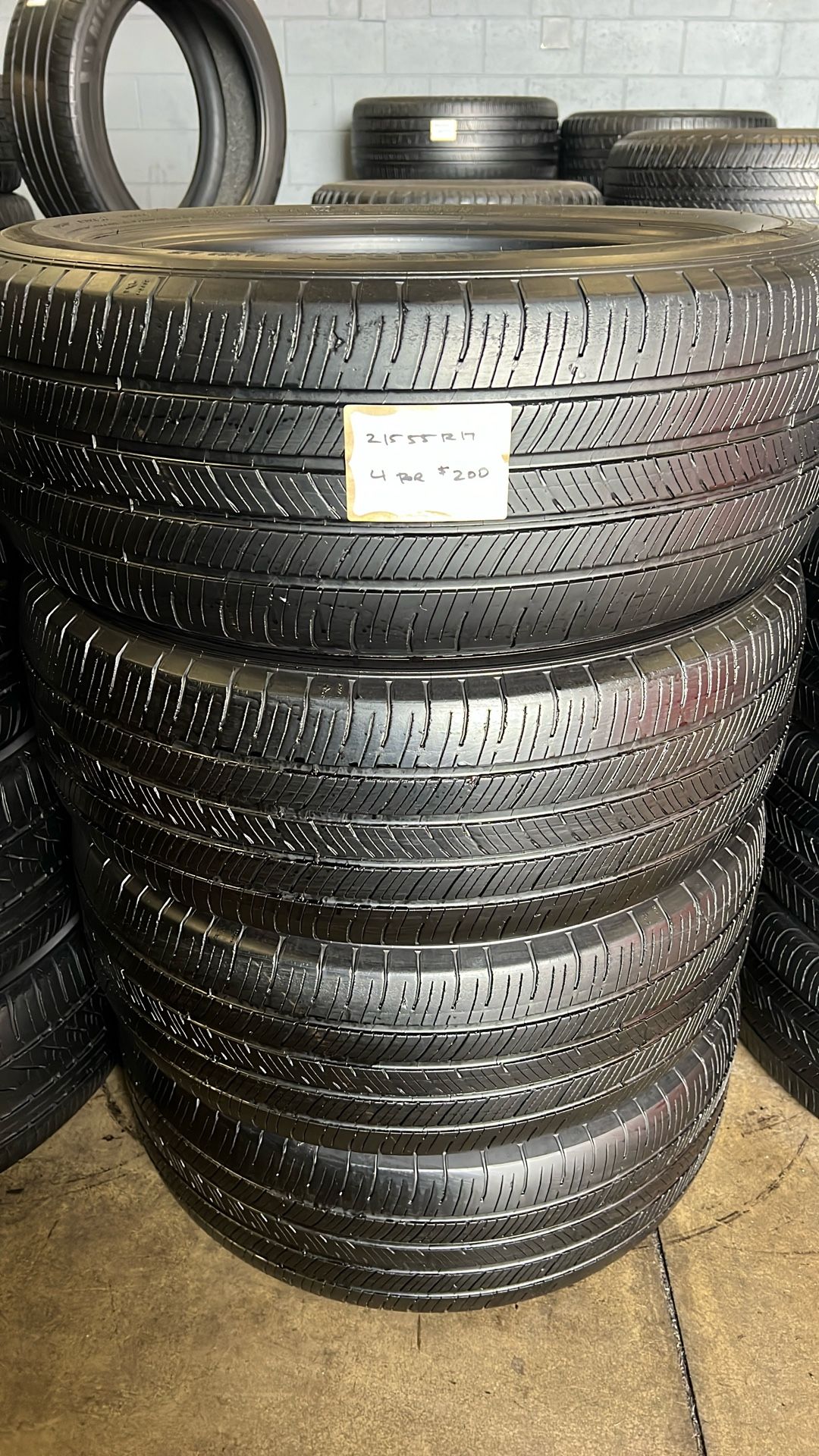 🛞SET OF 4 USED TIRES🛞 215/55/17 MICHELIN •INSTALLED/BALANCED•