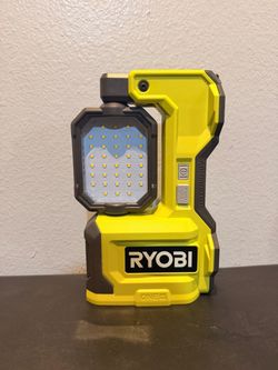 New Ryobi ONE+ 18V Hybrid LED Magnetic Task Light