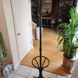 Coat & umbrella rack