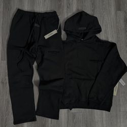 Essential Sweats 